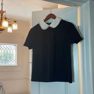 Pearl collar, classic blouse size medium, never worn but took tags off